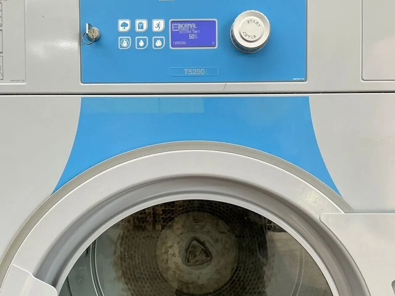 Billede 3 - Industri Electrolux tørretumbler