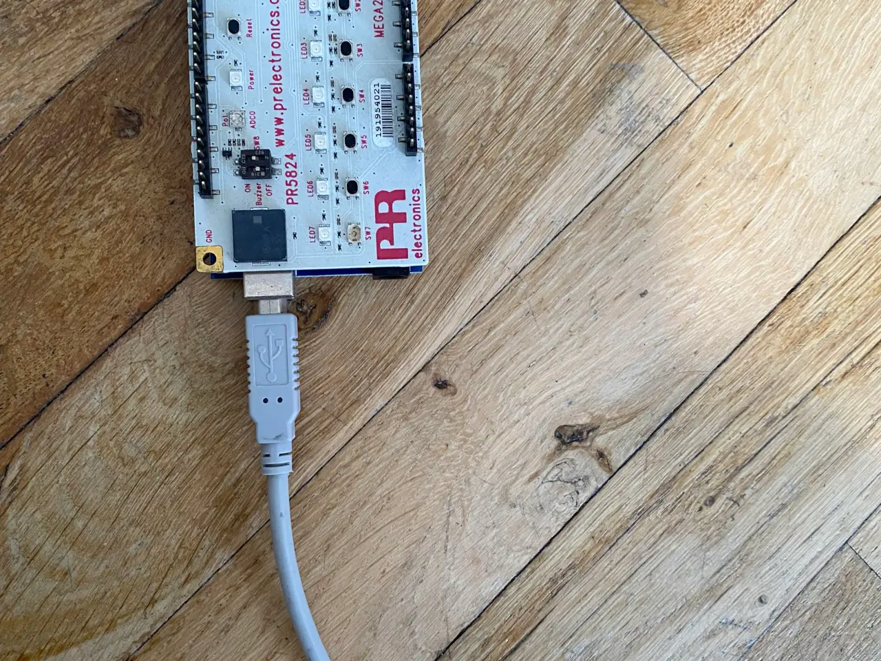 Billede 4 - Analog Discovery 2, multimeter, arduino, fumlebræt