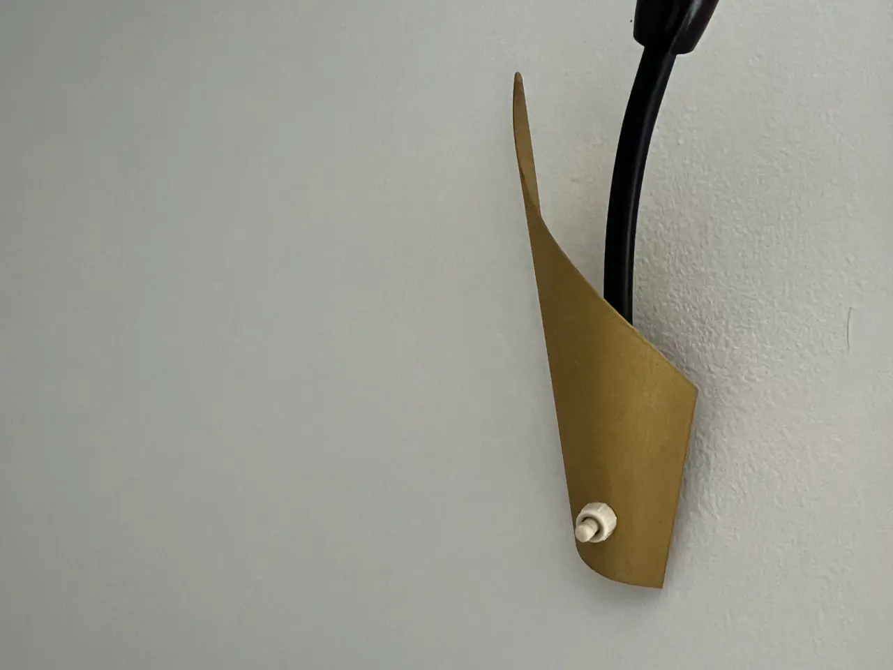 Billede 8 - 2 vilde lamper – skarpt design og lækker gul farve