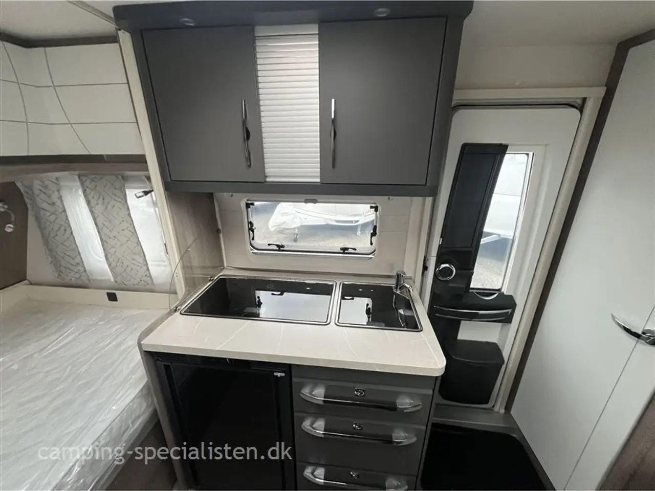Billede 5 - 2024 - Hobby On Tour 390 SF Hobby On Tour 390 SF ny model 2024 - kan ses nu hos Camping-Specialisten.dk