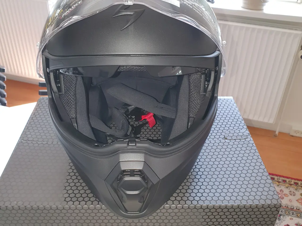 Billede 2 - Ny Scorpion Exo-Com hjelm str. XXL. Uden intercom