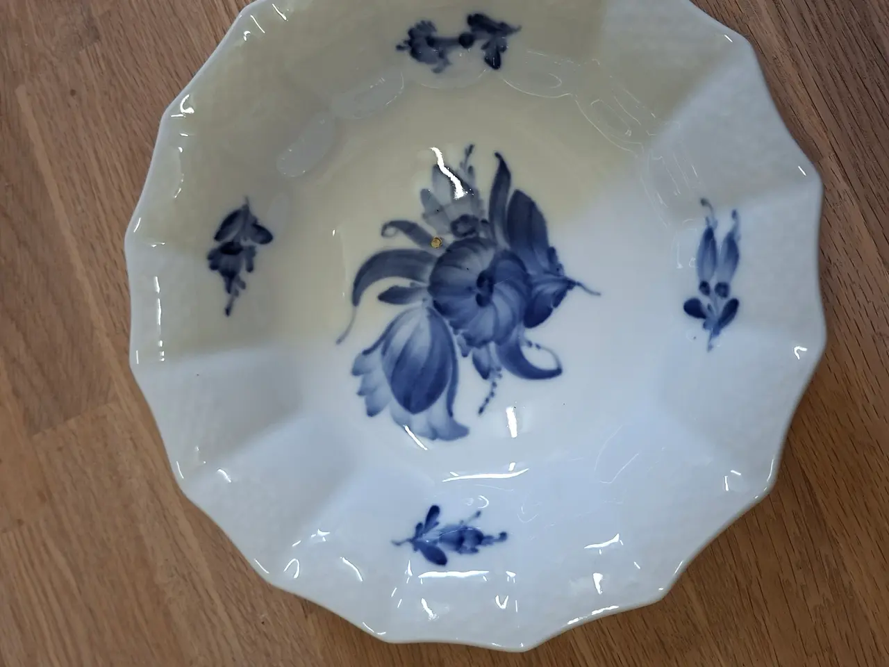 Billede 1 - Royal Copenhagen, Blå Blomst, Flettet Model 8009