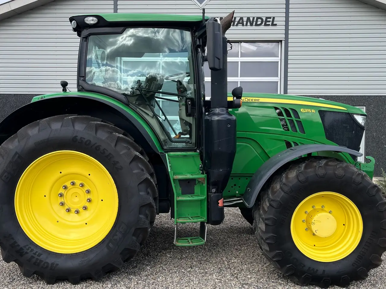 Billede 9 - John Deere 6215R AP med frontlift