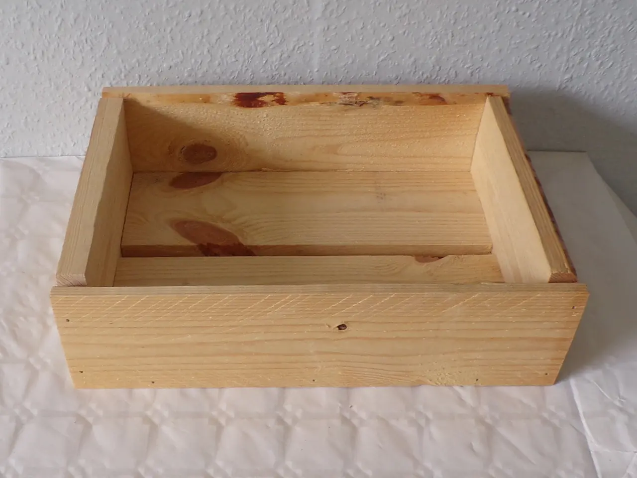 Billede 4 - Bakke i genbrugstræ 25 x 35 cm