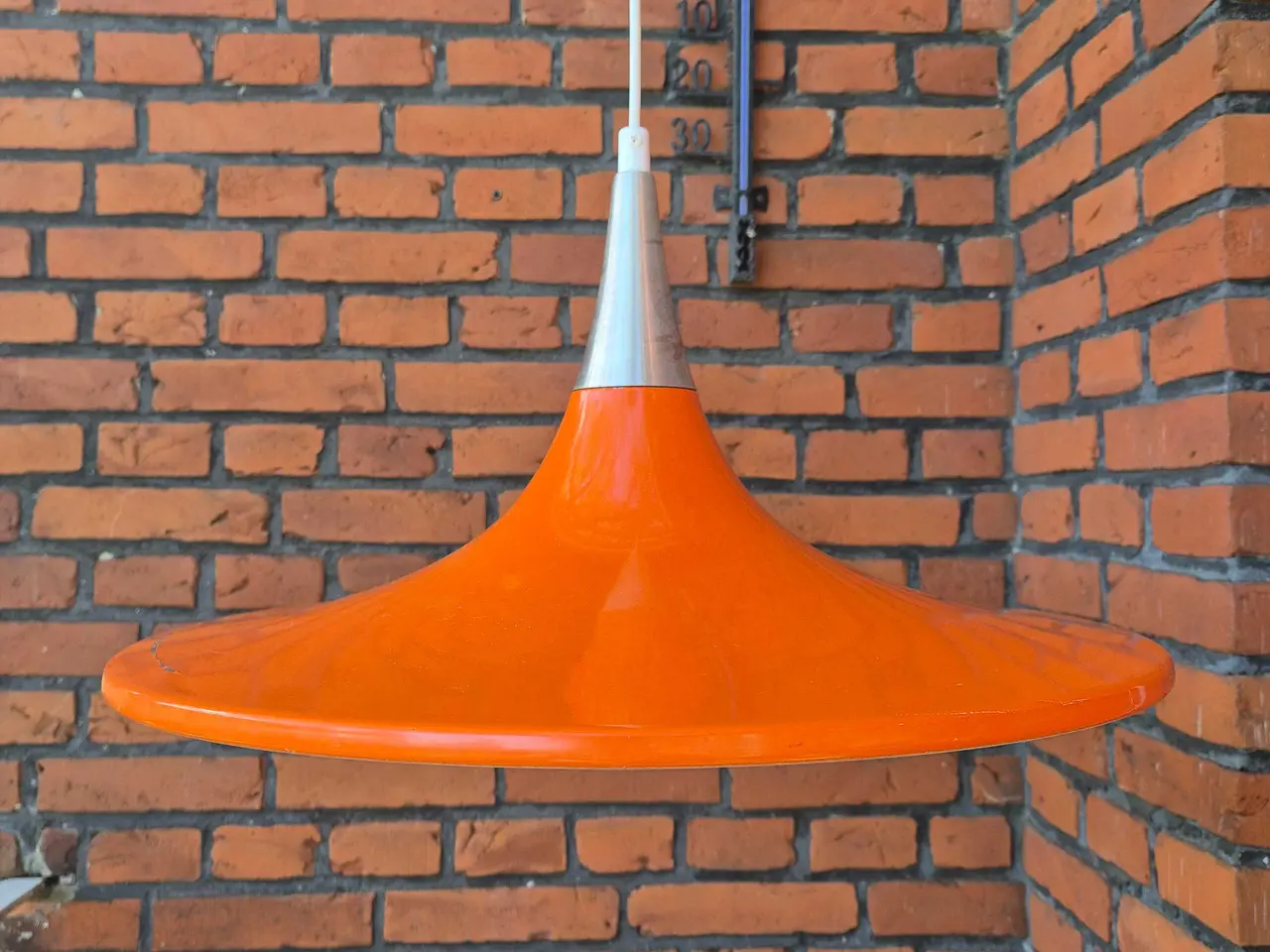 Billede 1 - Stor orange trompetpendel med alutop