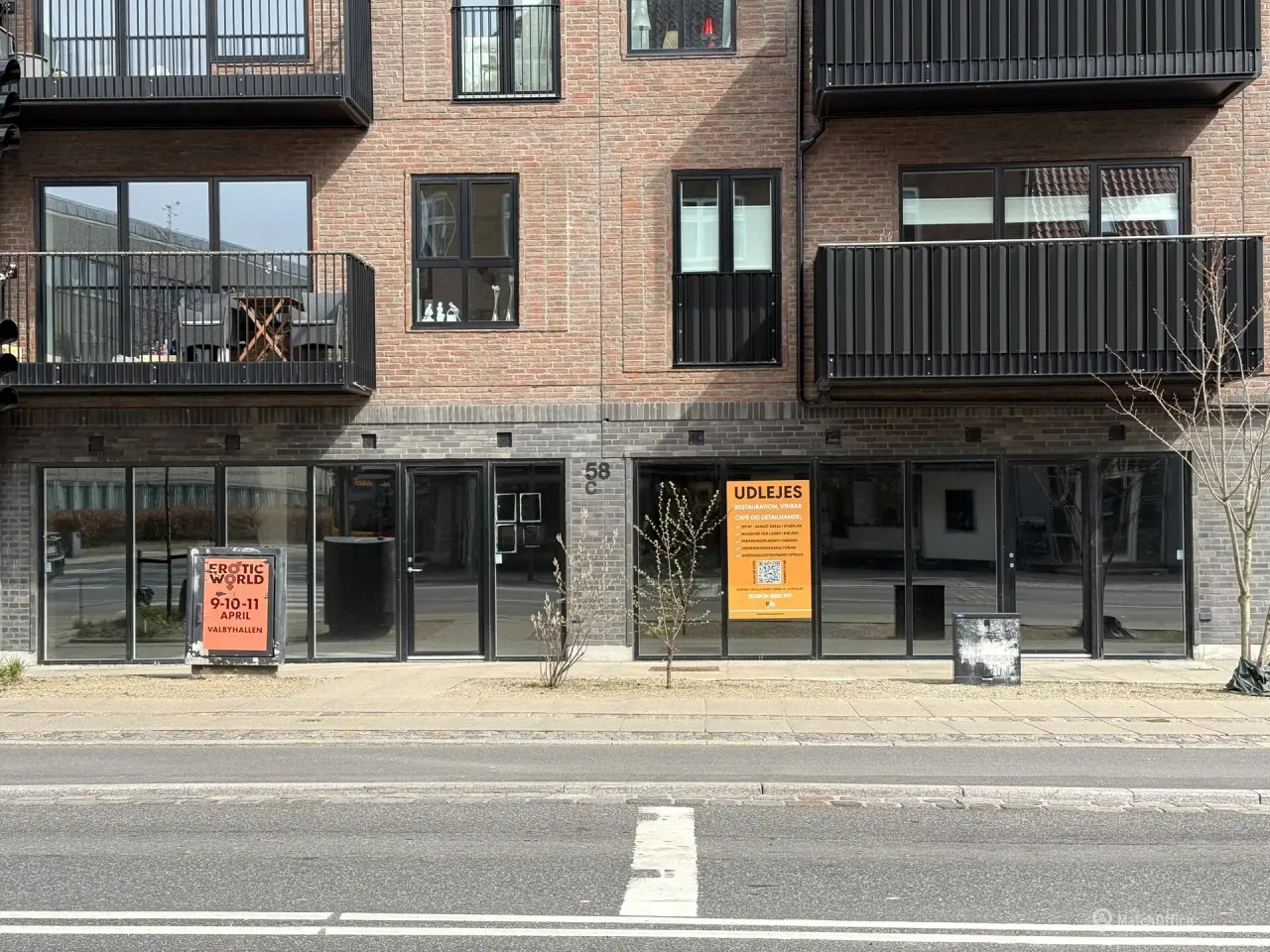Billede 1 - RESTAURATION - CAFE ELLER BUTIK I NY EJENDOM
