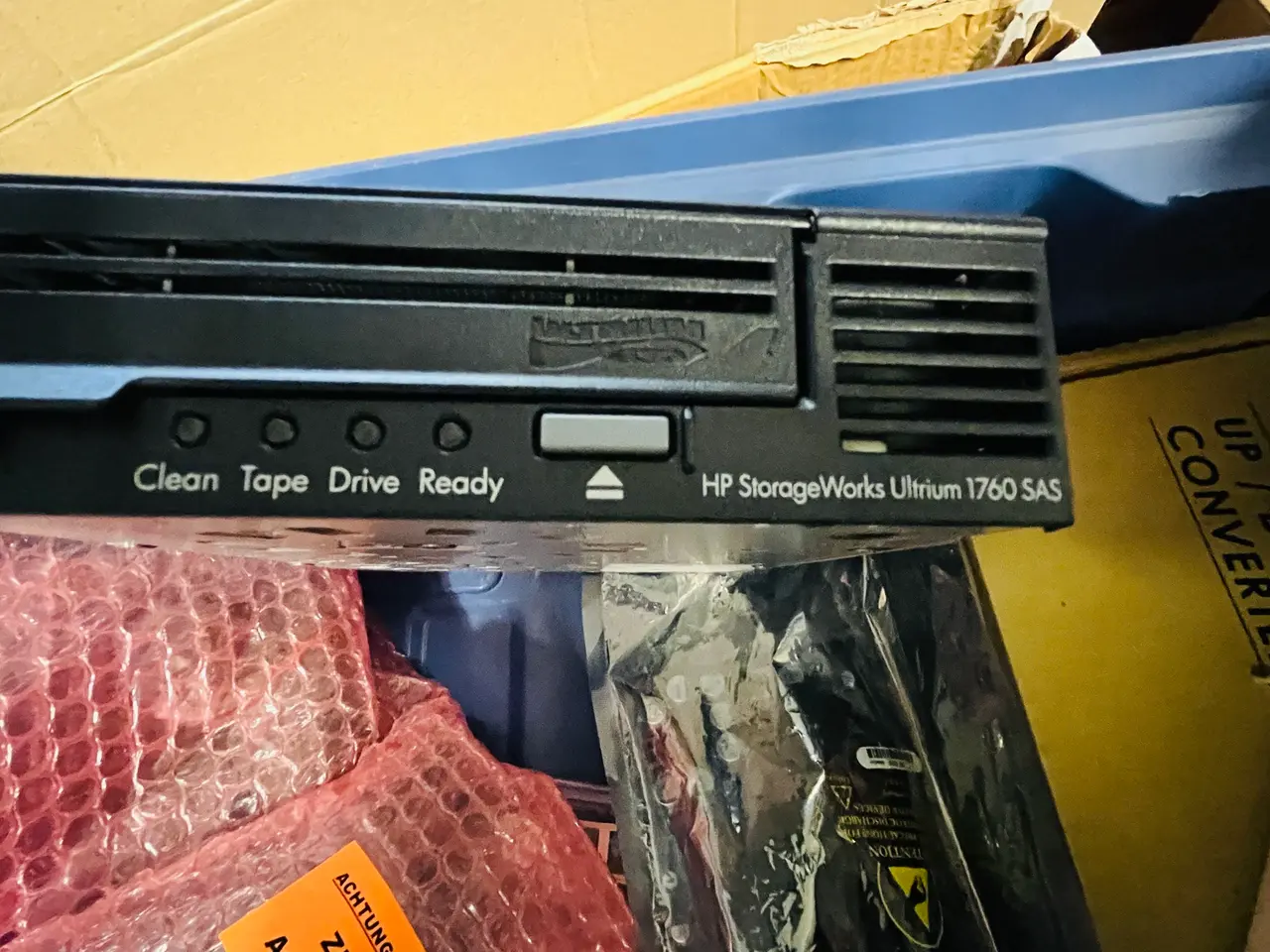 Billede 11 - Div. Computer reserverdele: harddiske, kabler mv. SYNOLOGY/HP