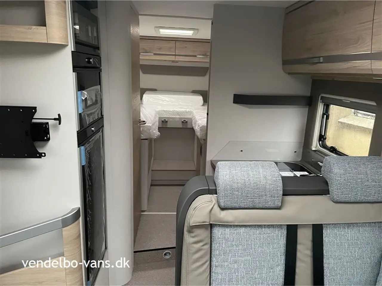 Billede 16 - 2026 - Dethleffs Pulse Classic T 7051 EB Luksuriøs camper med enkeltsenge og stor garage