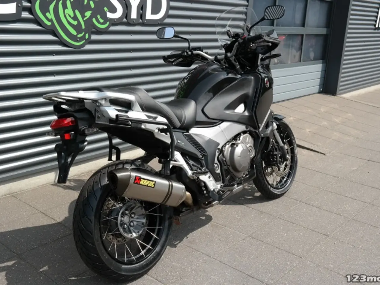 Billede 3 - Honda VFR 1200 X MC-SYD       BYTTER GERNE