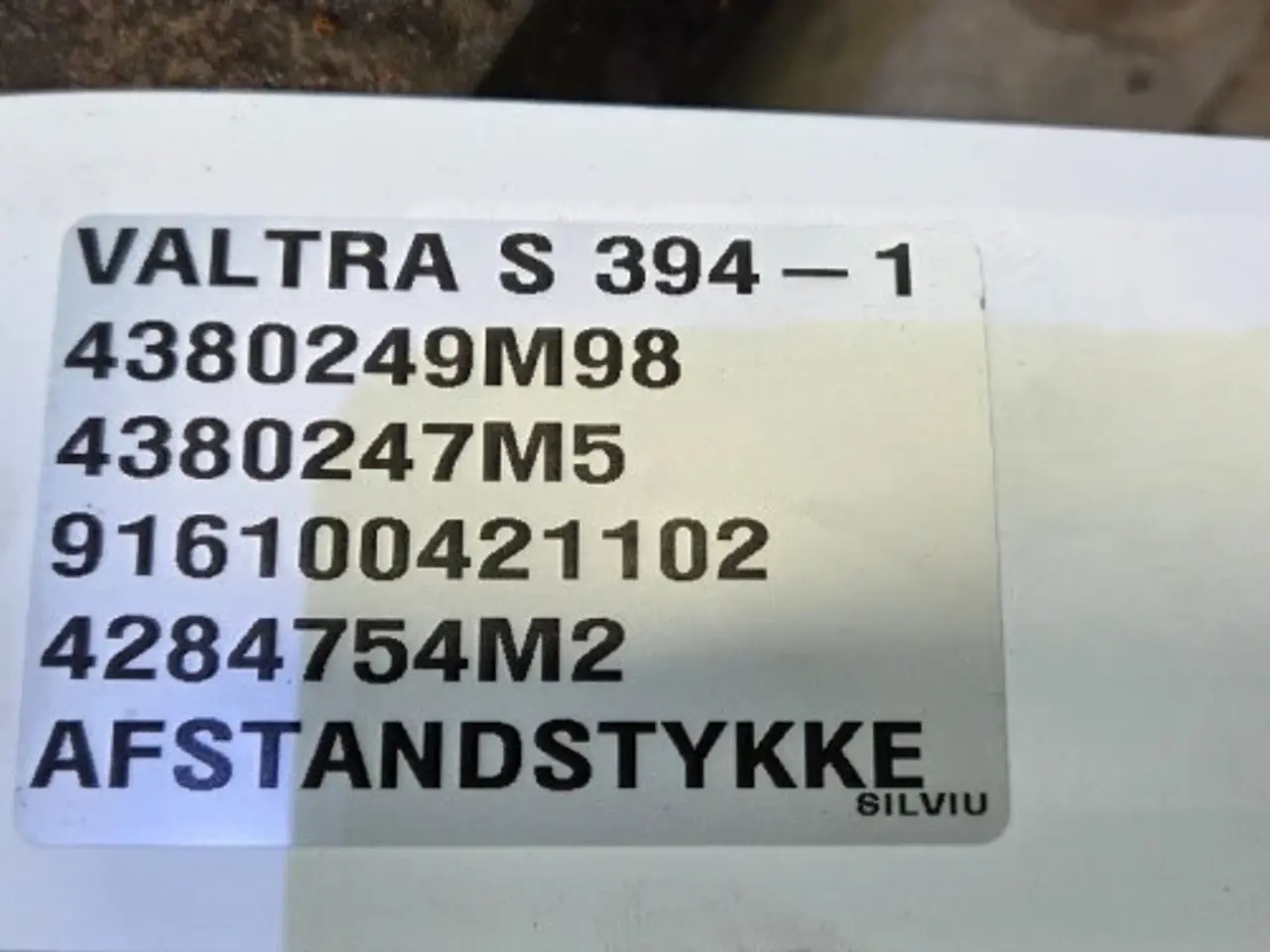 Billede 26 - Valtra S394 Afstandstykke 4380249M98