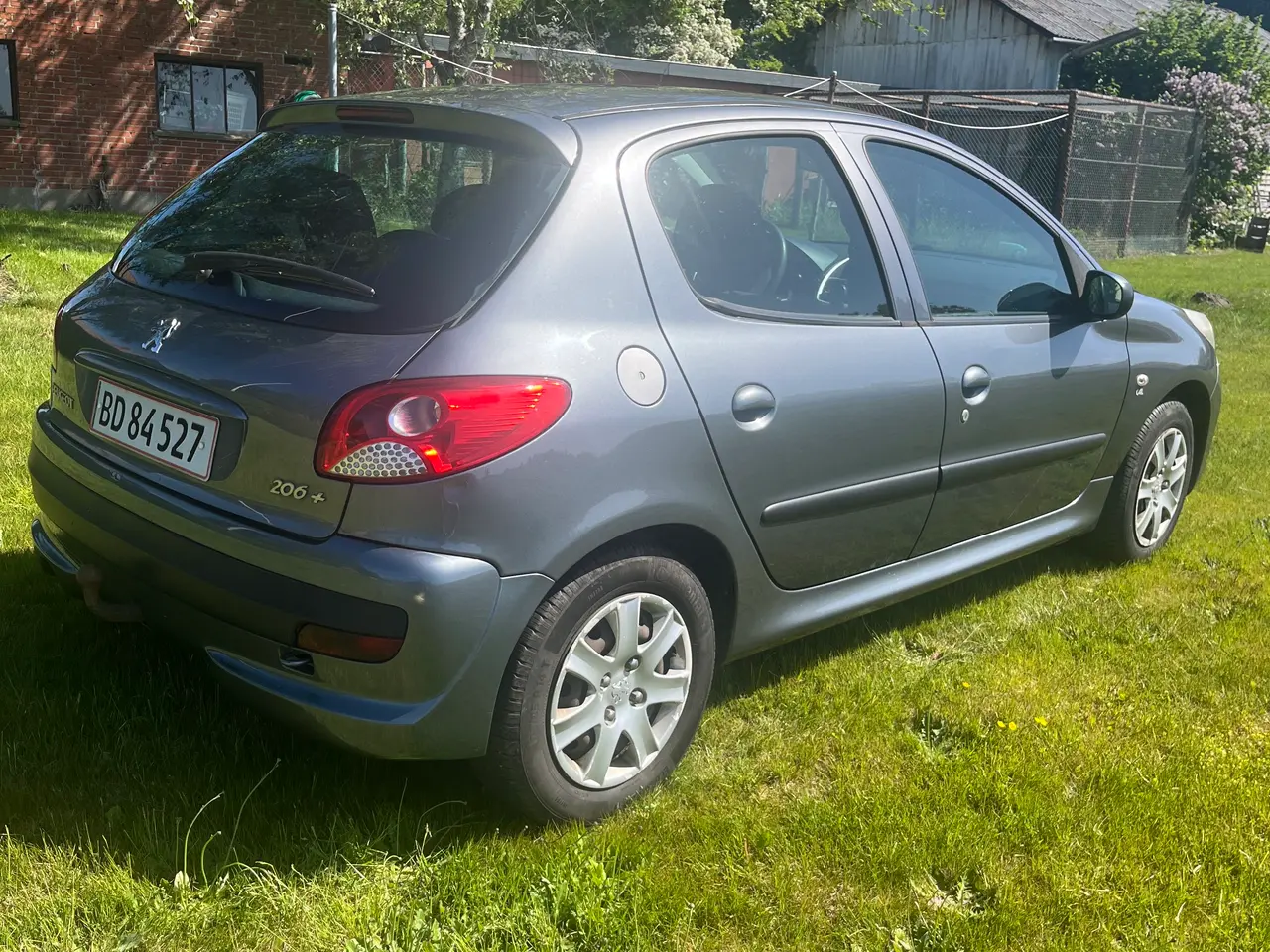 Billede 2 - Peugeot 206+ blir synet næste uge