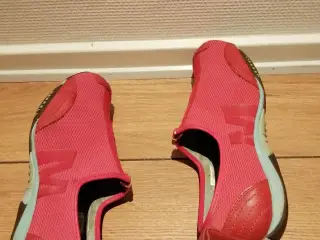 Sneakers, MERRELL, str. 41.