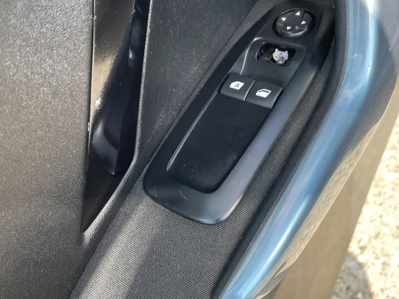 Billede 9 - Peugeot 208 1,6 e-HDi 114 Allure