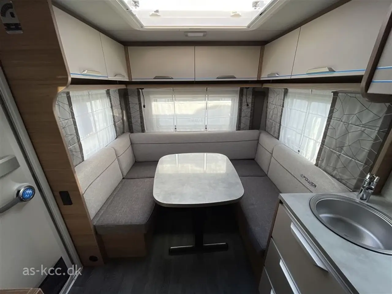 Billede 2 - 2024 - Knaus Sport 450 FU SPORT E POWER SELECTION   Knaus Sport E POWER årg. 2024 4 sovepladser, 4 siddepladser