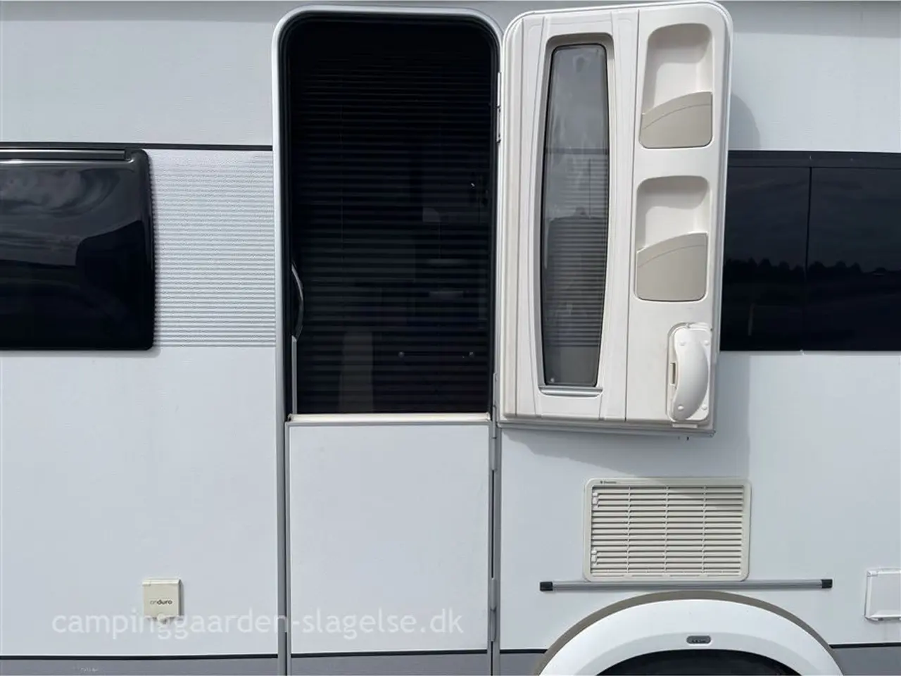 Billede 3 - 2014 - Hobby Premium 560 CFe Hobby Premium 560 CFE – luksus på campingpladsen! ✨