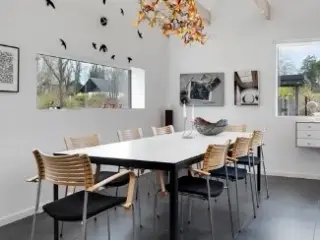 Eksklusiv spisebord 8000 c ( ny pris er 22000) 
