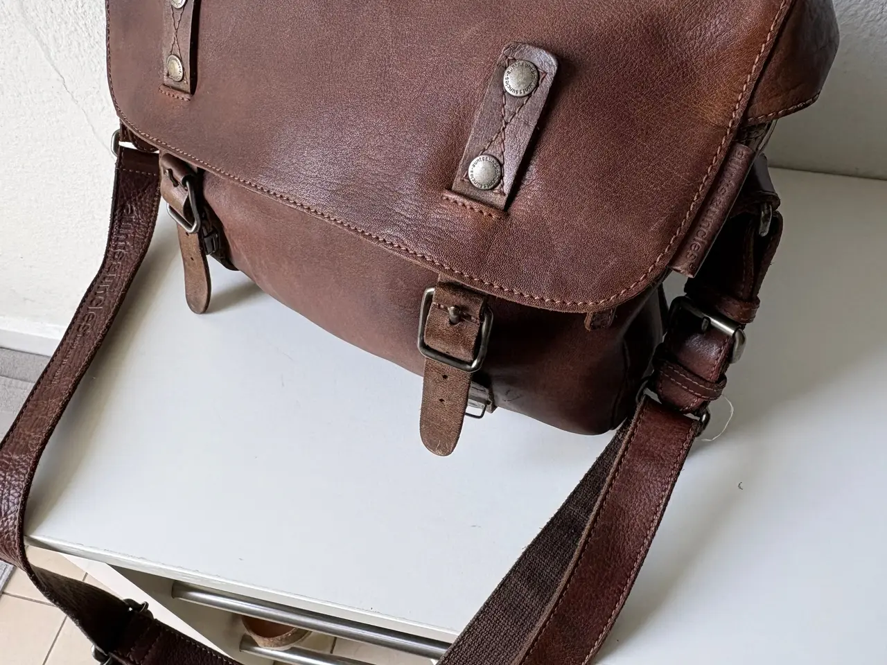 Billede 2 - Cross body, Aunts & Uncles