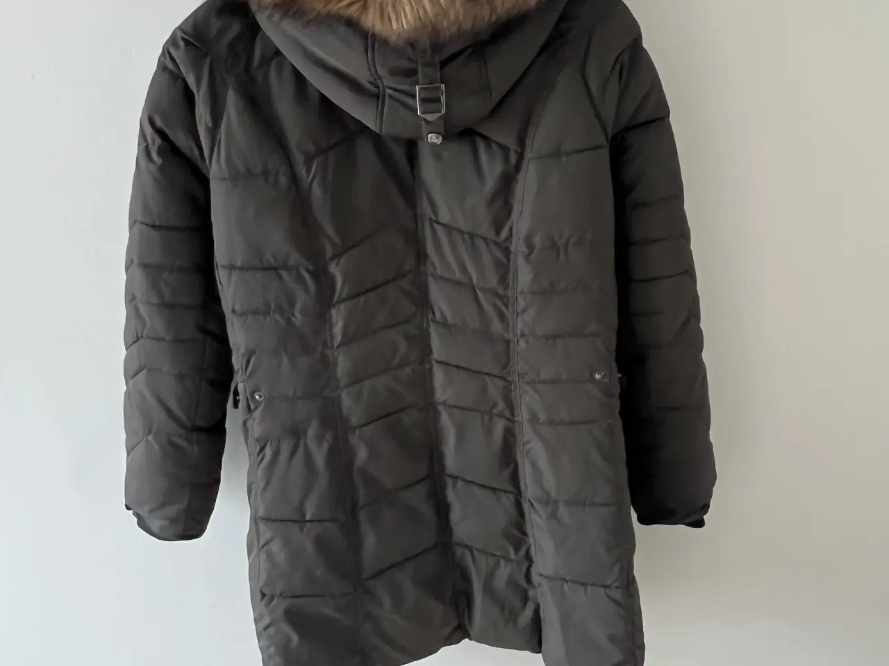Billede 2 - Dame vinterfrakke str 42 grøn/brun. 250kr