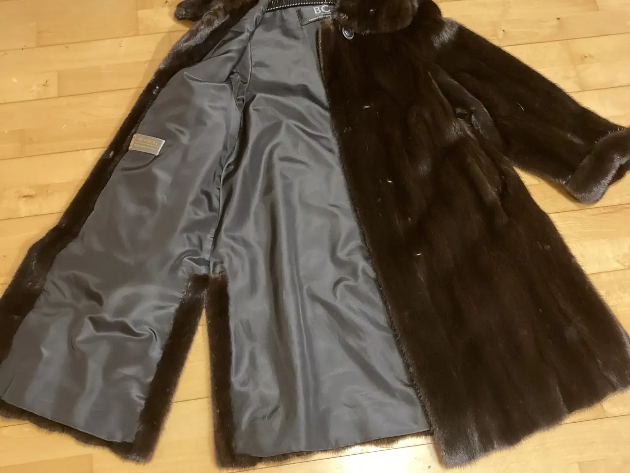 Billede 5 - Saga mink pels