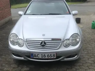 Mercedes Sports Coupe.
