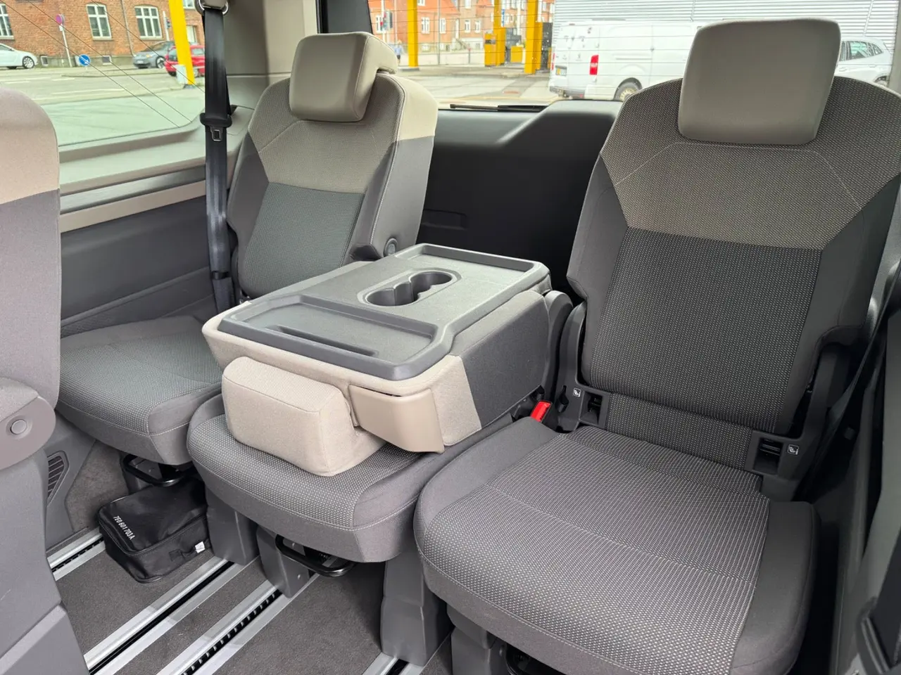 Billede 7 - VW Multivan 1,4 eHybrid Life DSG kort