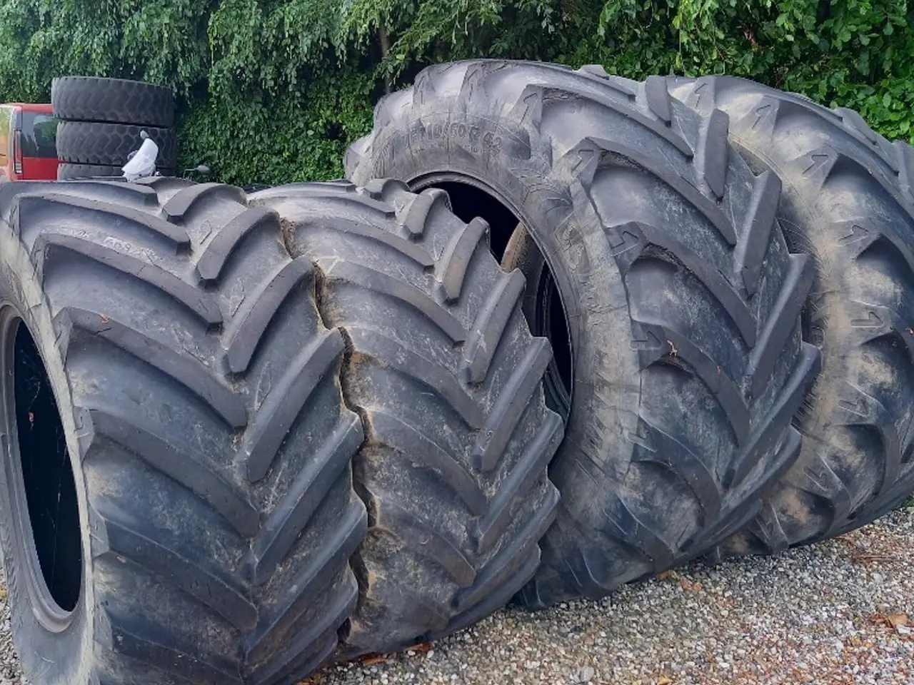 Billede 1 - Michelin Xeobib 710mm + 600mm Dæk.