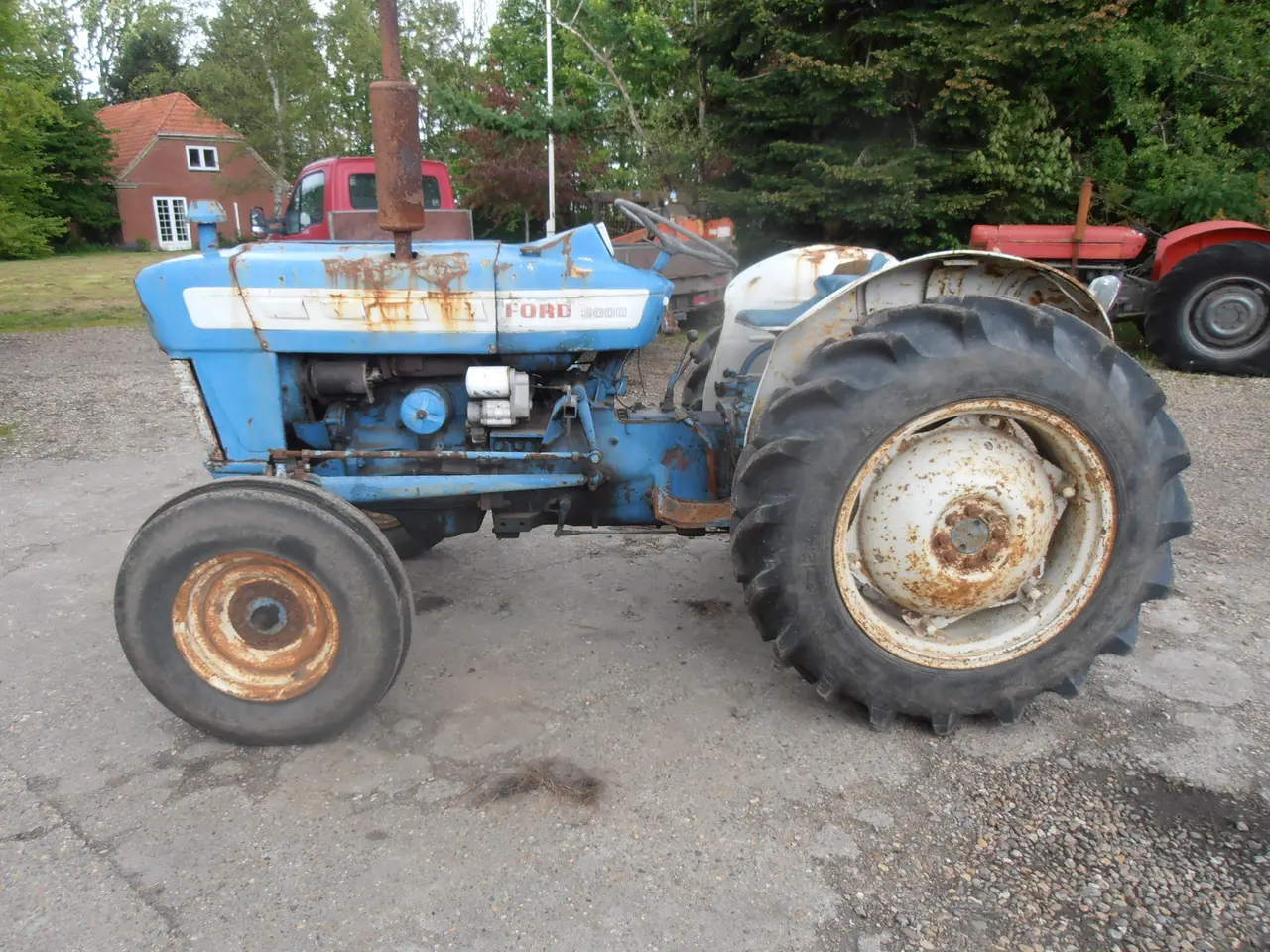 Billede 3 - Ford 3000 X model traktor . 