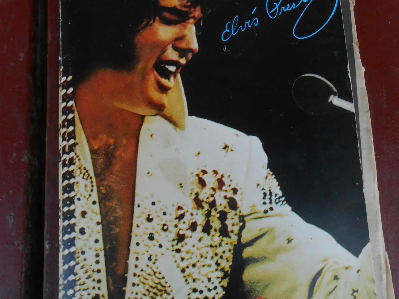 Billede 2 -    Elvis The King. og Bogen om Elvis.