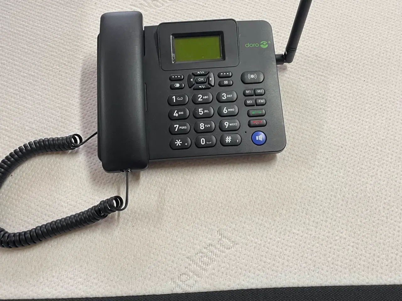 Billede 1 - Doro telefon med simkort