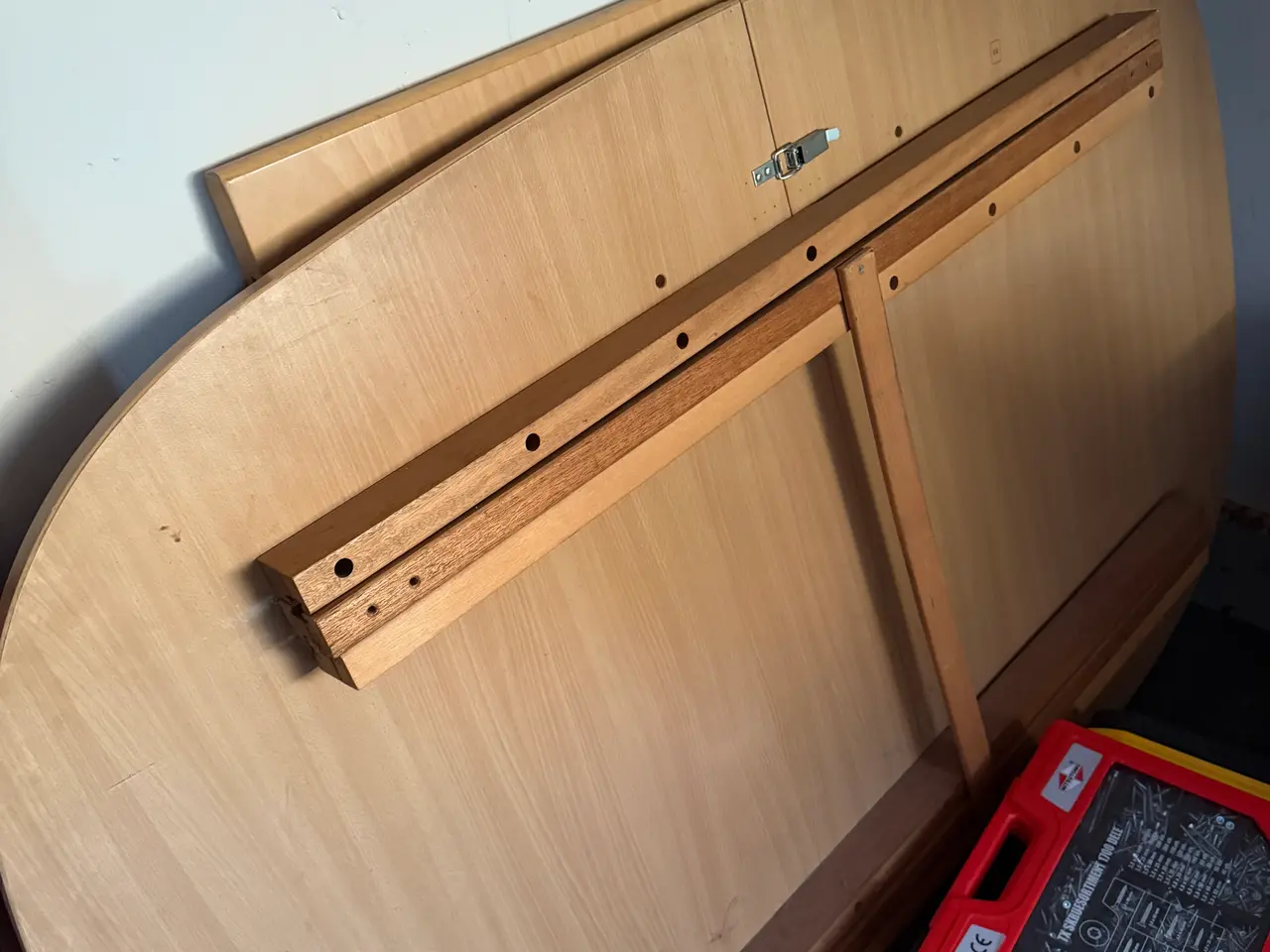 Billede 1 - Fin spisebord brugt meget lidt 