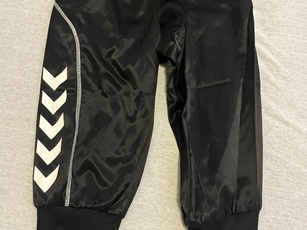 Billede 1 - Knickers fra Hummel.
