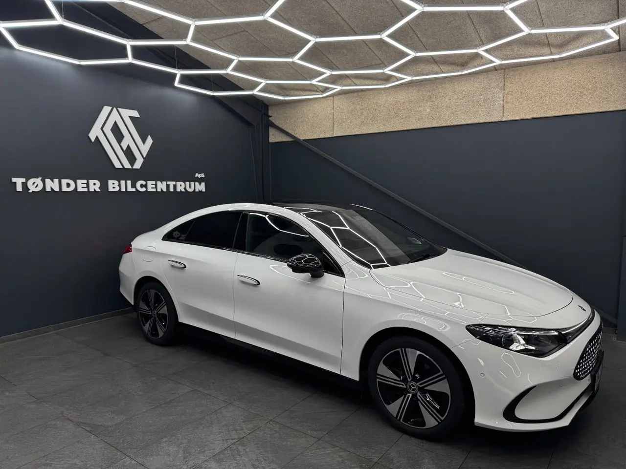 Billede 3 - Mercedes CLA250+  electric Progressive Premium Plus
