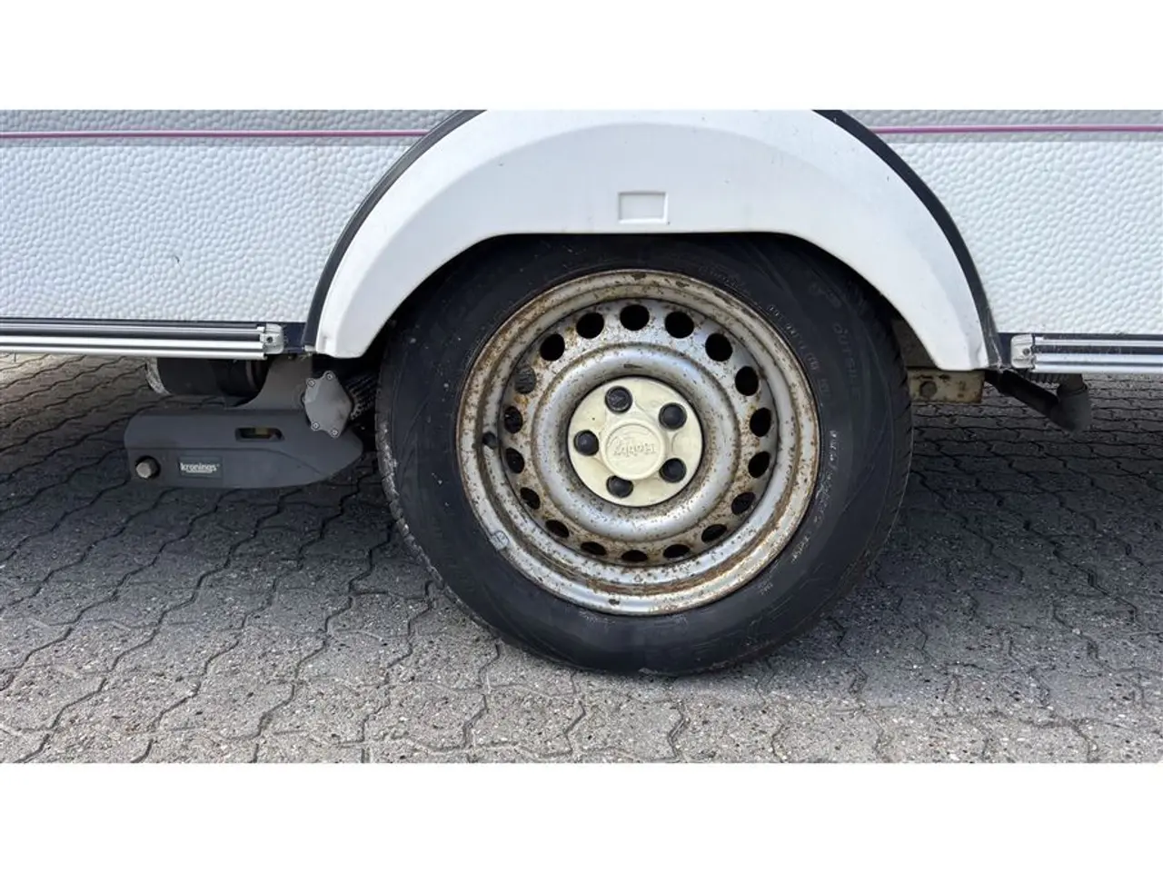 Billede 2 - 1995 - Hobby De Luxe 460 T Pæn og velholdt campingvogn