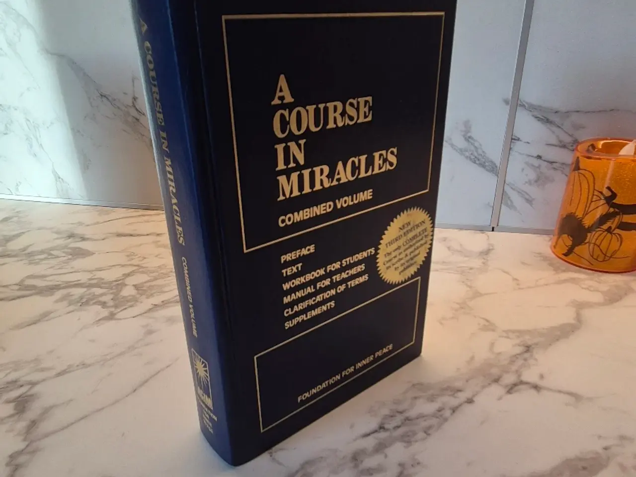 Billede 2 - A Course in Miracles – Combined Volume – Hardcover