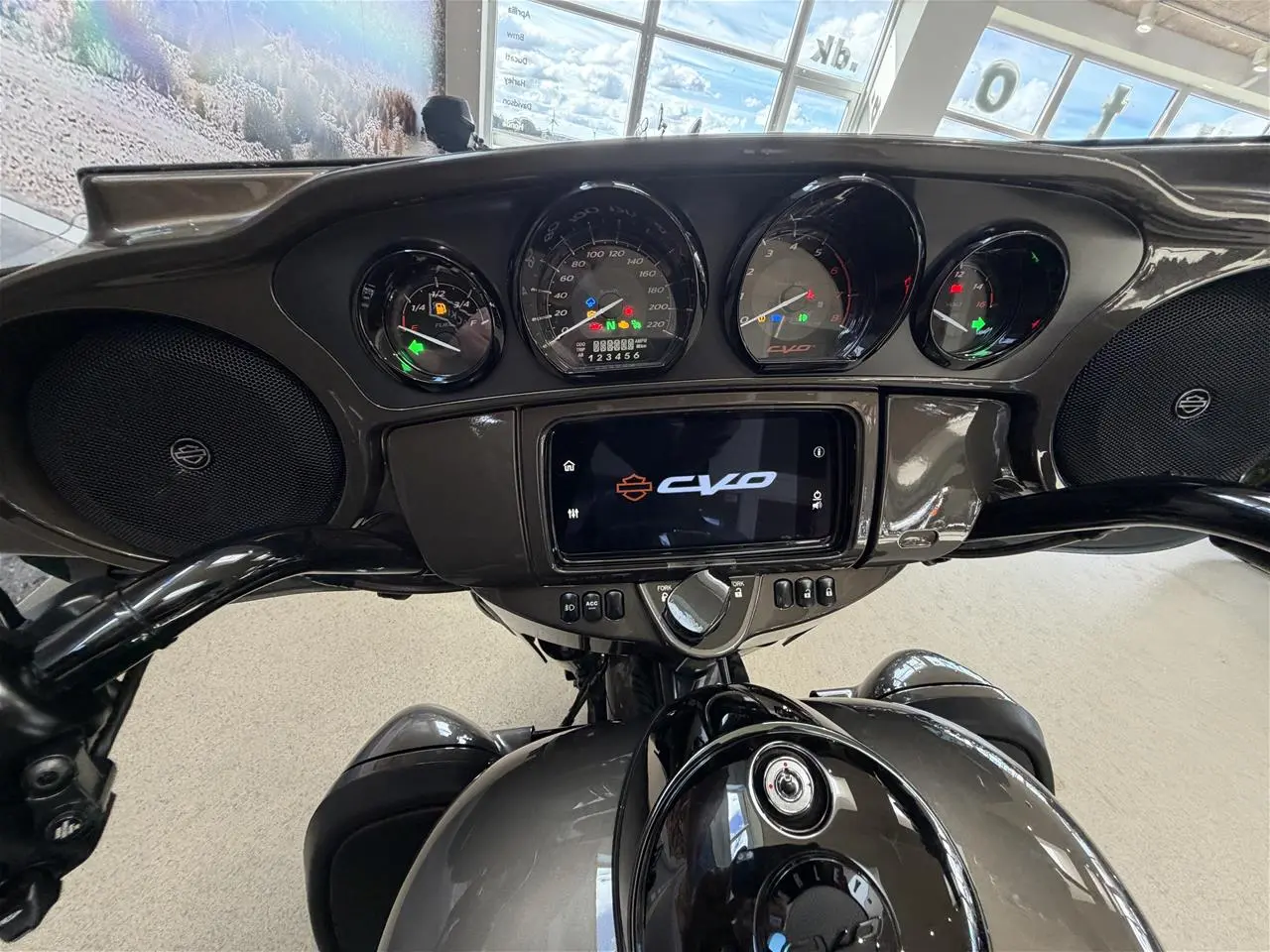 Billede 10 - Harley-Davidson FLHTKSE Ultra Limited CVO 117"