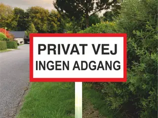 Nye skilte i aluminium 50x25 cm med refleks