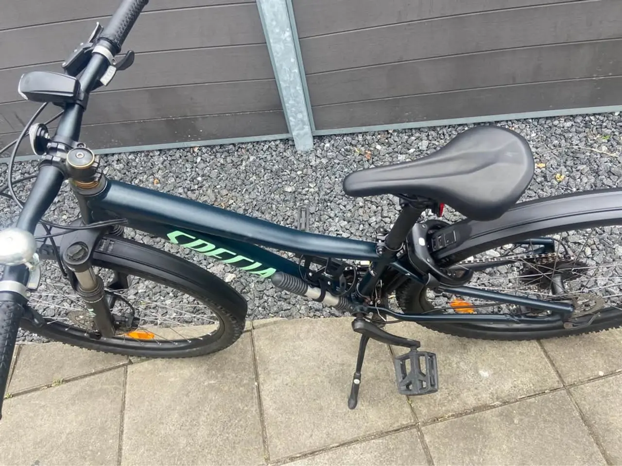 Billede 3 - Specialized. 27,5" hjul, 32cm. stel, 18gear