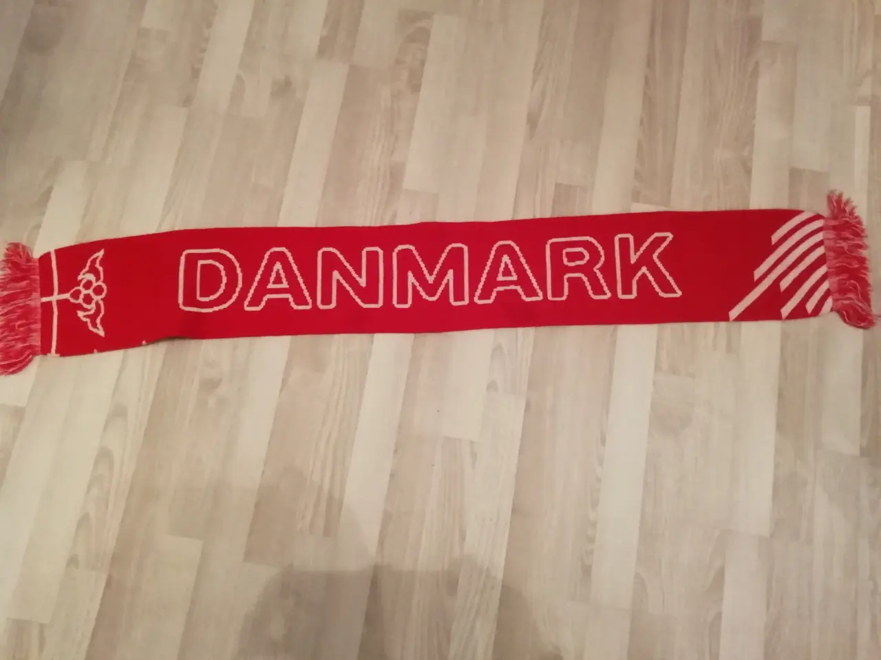 Billede 1 - halstørklæde, Danmark, str. 19x140