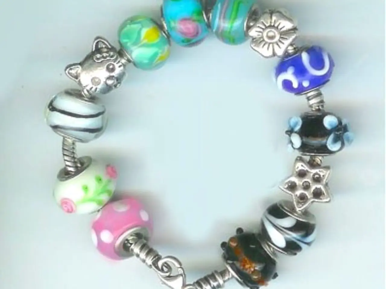 Billede 3 - Vedhæng / led med blomster til dit armbånd