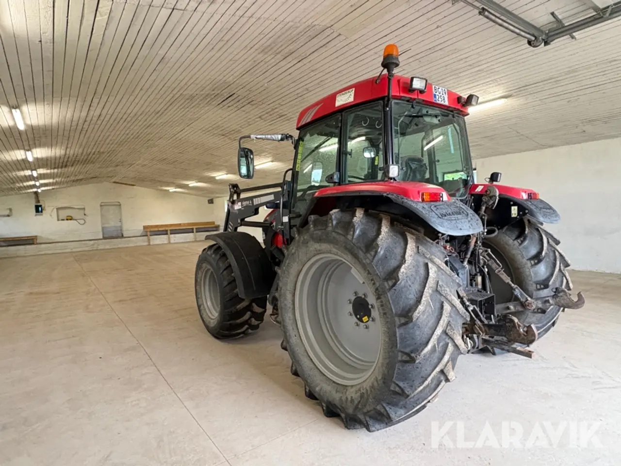 Billede 4 - Traktor med frontlæsser McCormick MC115