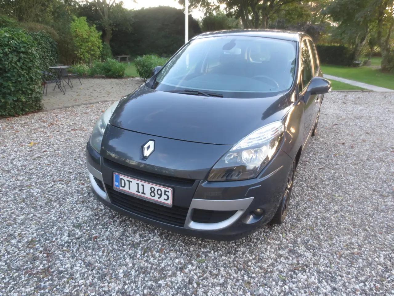 Billede 2 - Renault Scenic 1.5 DCi År 11. Synet 5/25.