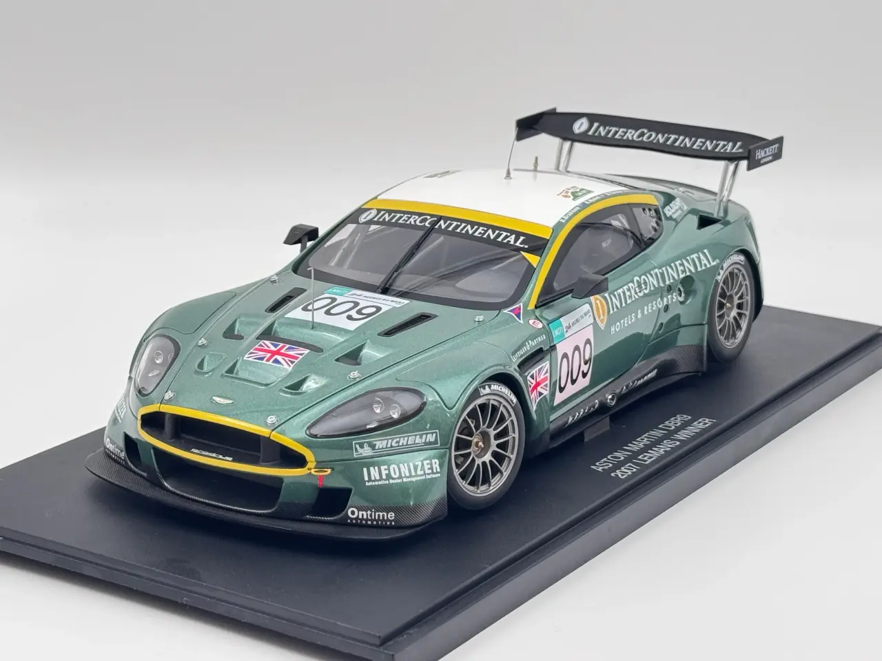 Billede 2 - AUTOart Aston Martin DBR9 LM 6,0 V12 #009 - 1:18