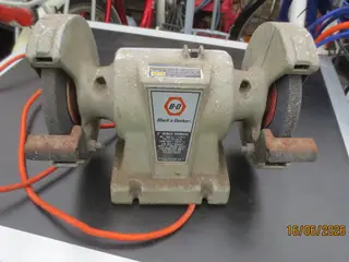 1 stk Black&Decker Bænksliber