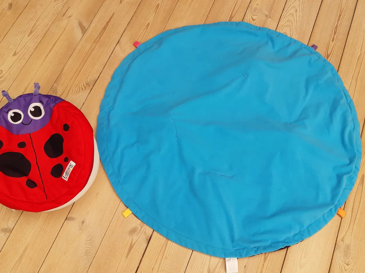Billede 3 - LAMAZE tæppe og drejestol - flot stand - SE FOTOS