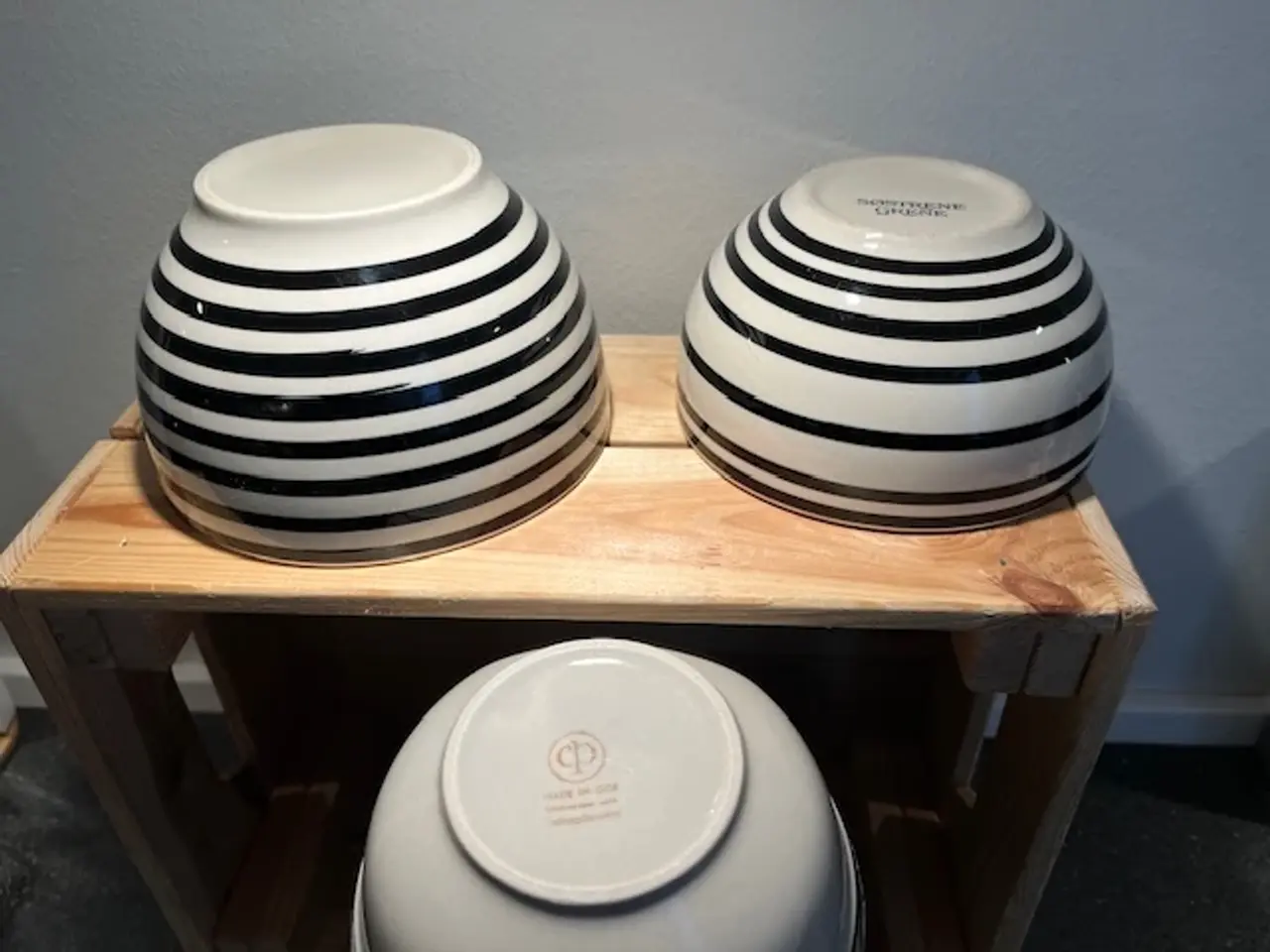 Billede 3 - Flot sæt af 3 keramik- og porcelænsskåle