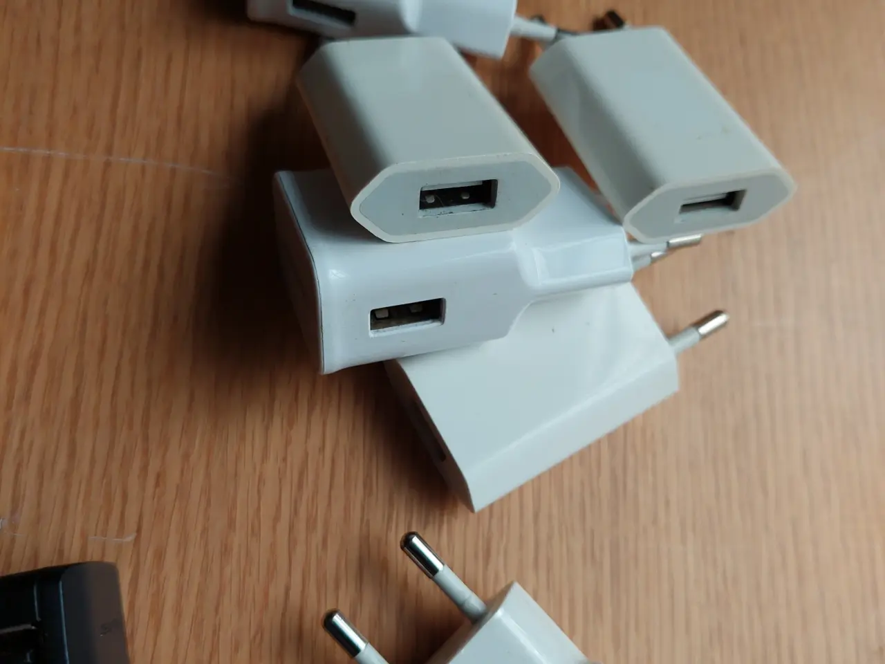 Billede 3 - Oplader, t. universal