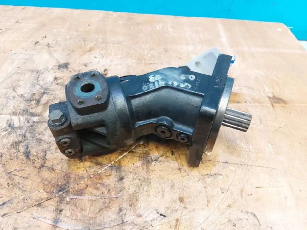 Billede 4 - Case IH 7010 Hydrostat motor 87310111