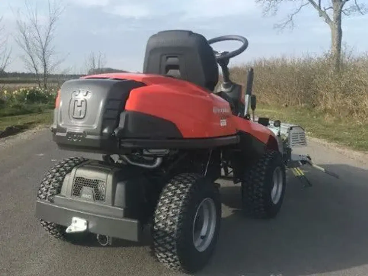 Billede 2 - Husqvarna R 216T AwD Med Greenbuster