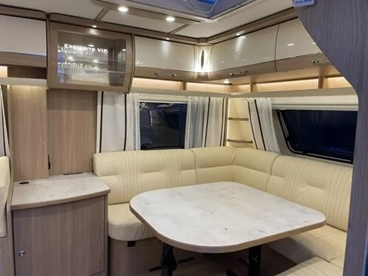 Billede 2 - LMC Exquisit Vip 685 D - SKARP PRIS SPAR 50.000 .- NU 369.995.