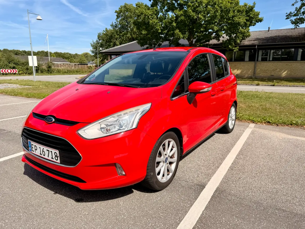 Billede 2 - Ford B Max 2015 - 125 HK med Træk.